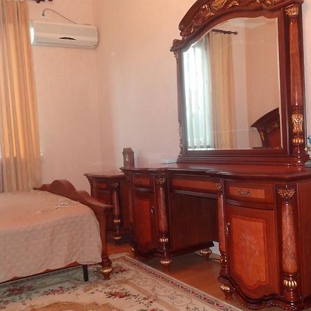 Apartment Vake-Saburtalo Tiflis Exterior foto